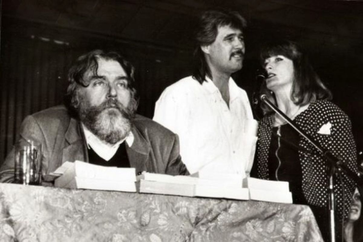 RETRO GSP. 10 ani de la moartea controversatului Adrian Păunescu. 3 poezii remarcabile despre Rapid, Craiova și Dobrin