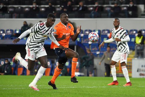 Demba Ba a fost decisiv în Istanbul Basaksehir - Manchester United 2-1 // foto: Guliver/gettyimages