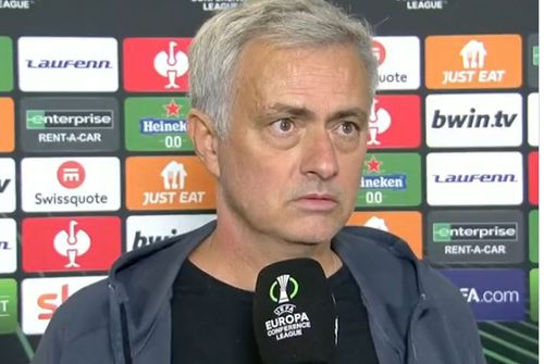 După 2-2 cu Bodo/Glimt în Conference League, Jose Mourinho, antrenorul celor de la AS Roma, s-a contrat cu un reporter la interviul de la final.