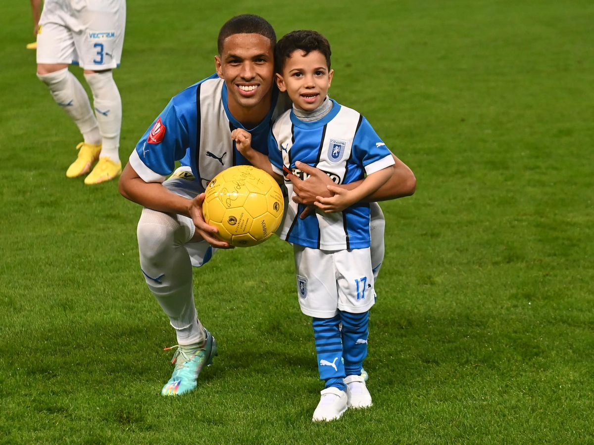 Universitatea Craiova o bate pe U Cluj, după golul lui Crețu » Oltenii sunt pe podium în SuperLiga, cu a 9-a victorie la limită!