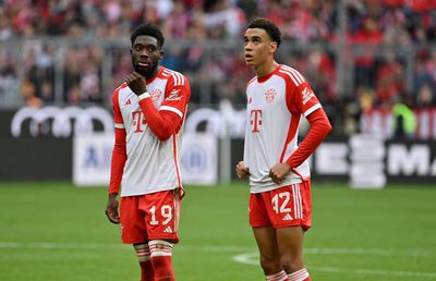 Dintr-un club de noapte în altul. Își forțează plecarea la un club uriaș!