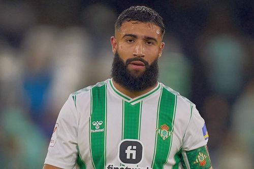 Nabil Fekir, emoții puternice la revenirea pe teren la Betis după opt luni de pauză. Foto: Instagram