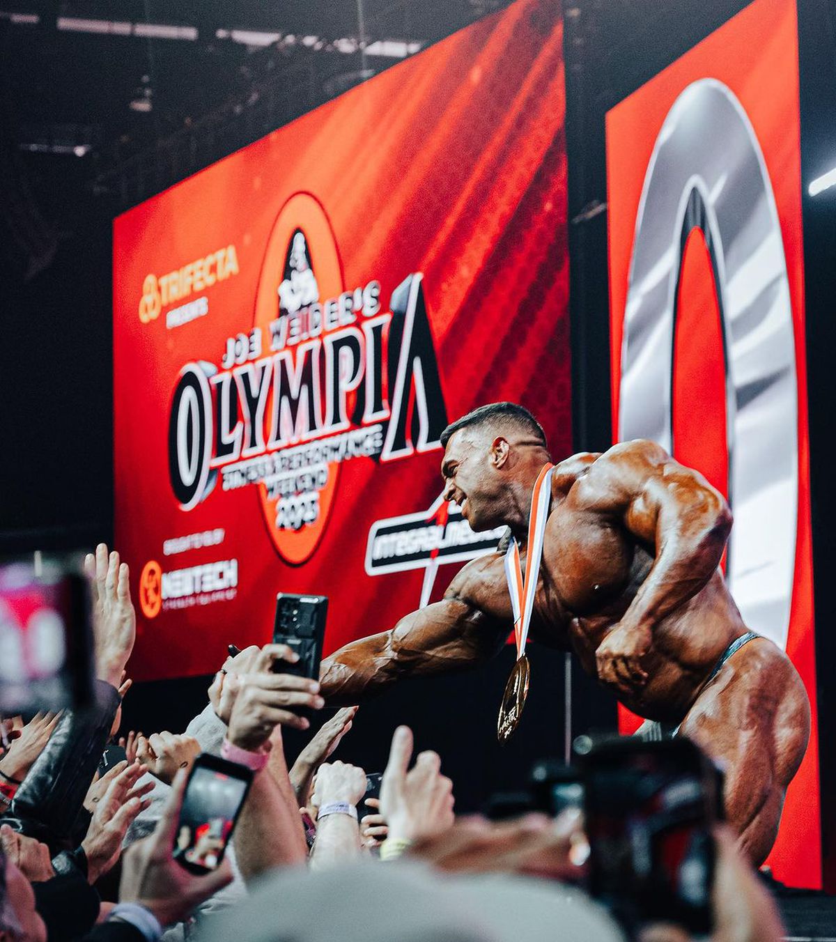 Un fost fotbalist a câștigat Mister Olympia