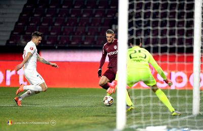 Două meciuri din prima ligă a României pentru o cotă de peste 150 cu Bet Builder în Betano