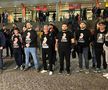 Peste 20 de fani ai celor de la FCSB au protestat împotriva lui Gigi Becali, pe treptele Arenei Naționale, înaintea derby-ului cu Rapid. Suporterii au purtat tricouri cu mesajul „Fii patron, nu antrenor”.