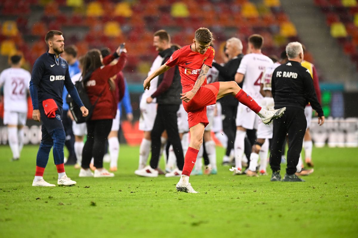 Le-au întors spatele! » Scenele surprinse pe Arena Națională, imediat după înfrângerea FCSB-ului cu Rapid