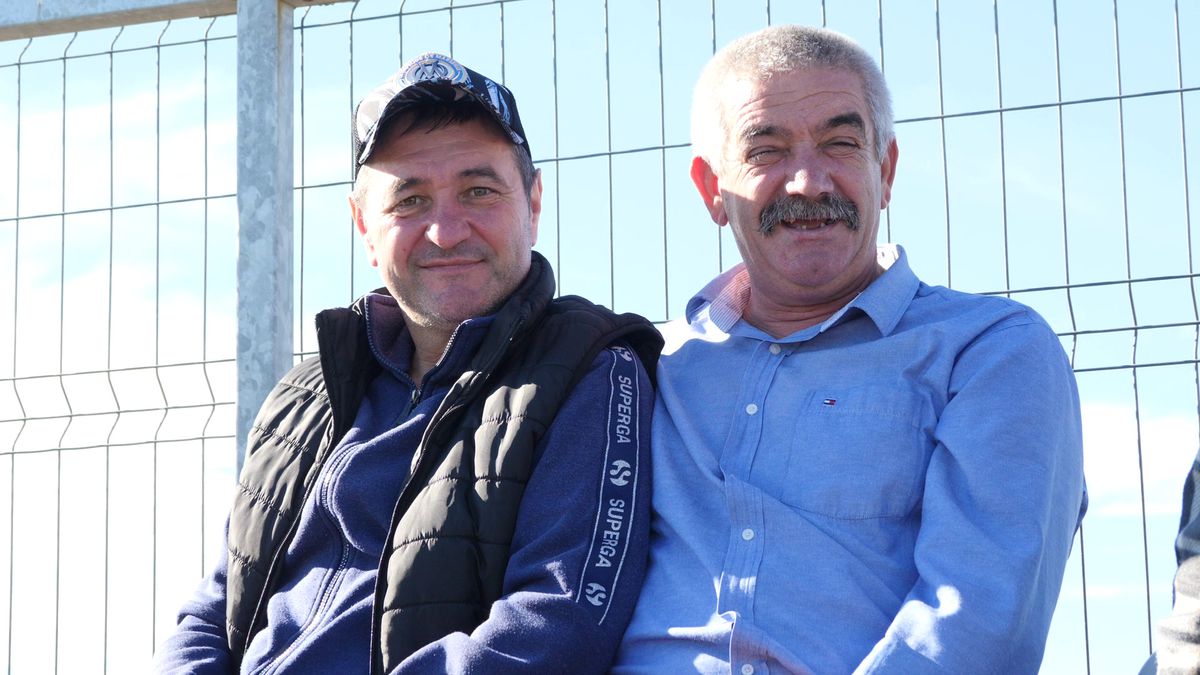 Fotbal la Lungulețu printre tone de varză! »„Am chemat «Uberul» ca să nu vin prin noroaie. Trage-i frâna de mână la cal”