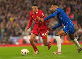 Topul celor mai bine plătiți fotbaliști din Premier League » Echipa imensă care nu dă niciun fotbalist în primii 10