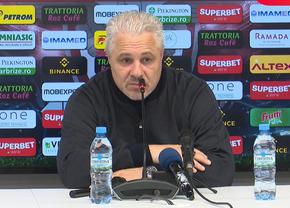 Nici lui Șumudică nu i-a venit să creadă ce le-a ieșit rapidiștilor: „Cred că e prima oară în cariera mea!”