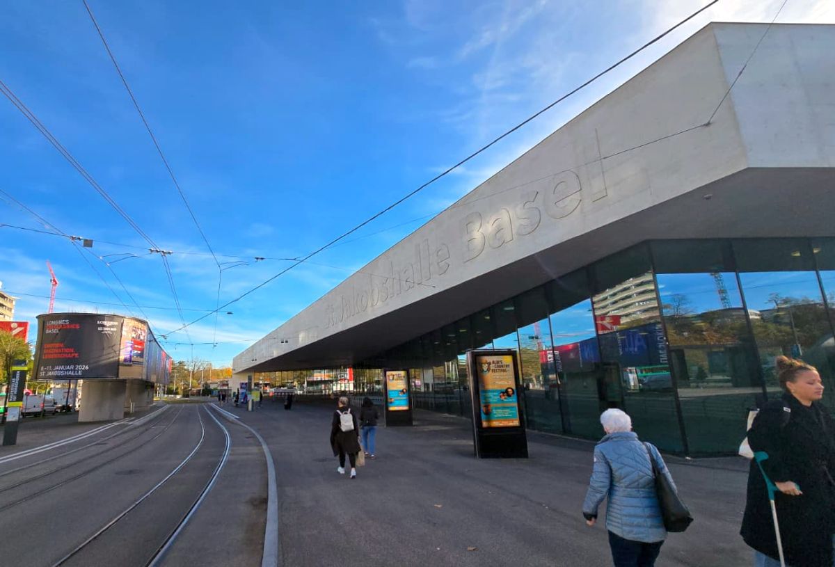 Exact cum ar trebui să fie! Polivalenta din Basel, arena care nu se odihnește niciodată » Turnee finale, concerte și mai nou Eurovision: iată cum arată în interior