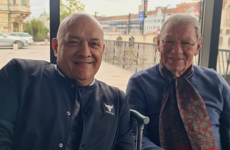 Gabi Balint și Emeric Ienei / Facebook „Ienei a fost cel mai mare antrenor român care a existat vreodată!” » Reverența foștilor jucători: „Nimeni, niciodată, nu va mai reuși ce a făcut el”