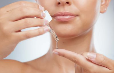 Cum introduci corect Retinol Serum în rutina zilnică