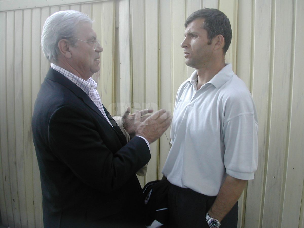 Unde și când va avea loc înmormântarea lui Emeric Ienei » Vineri, sicriul cu trupul neînsuflețit va fi depus la stadionul unde a scris istorie