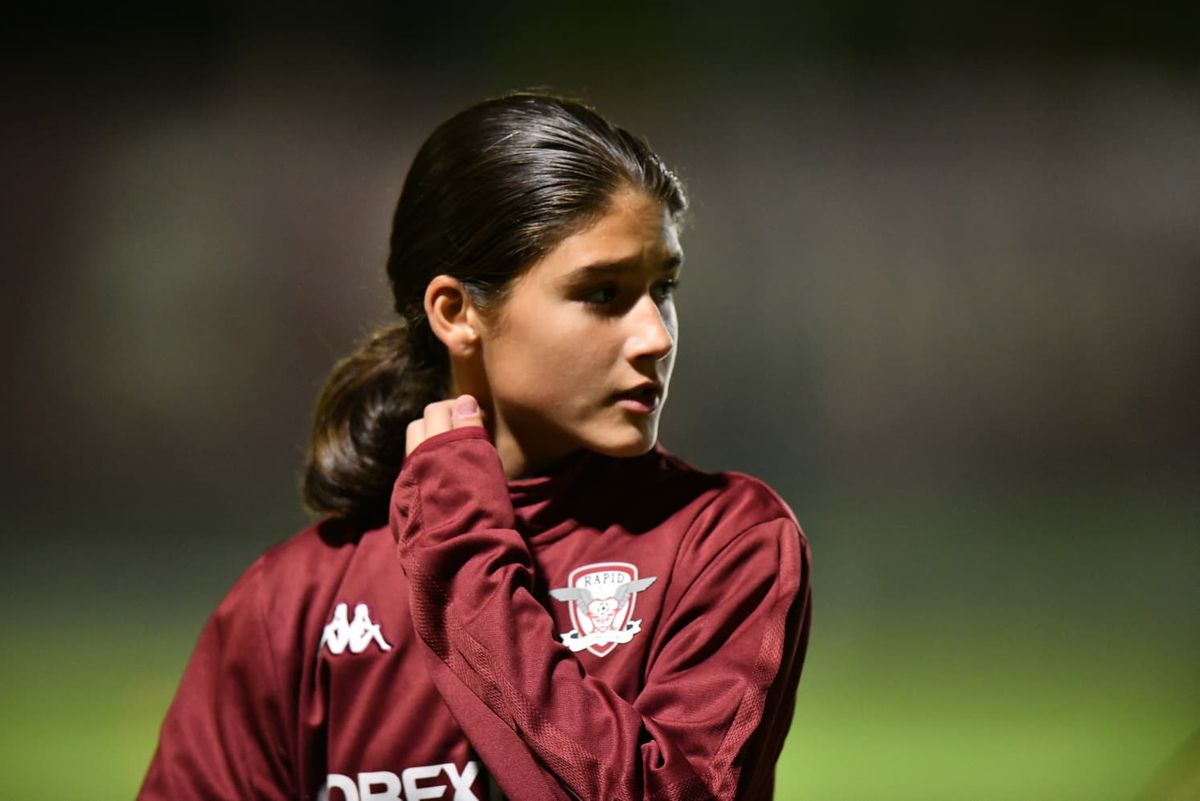 Taifunul Sonia » Are doar 12 ani, dar joacă la U19! Jucătoarea-fenomen pe care o are Rapid în curte: „Stâng, drept, are TOTUL!”