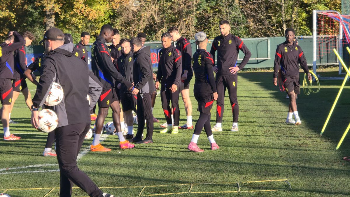 „Ar fi bine să nu subestimăm această echipă” » Antrenorul lui Basel explică ce tactică va aborda cu FCSB + Inside-uri de la elvețieni: vedeta Shaqiri, ca la 20 de ani!