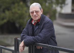 Emeric Ienei, viața într-o carte » „Toți băieții au rămas cu gurile căscate! Doi ani la rând eu am făcut legea acolo!”