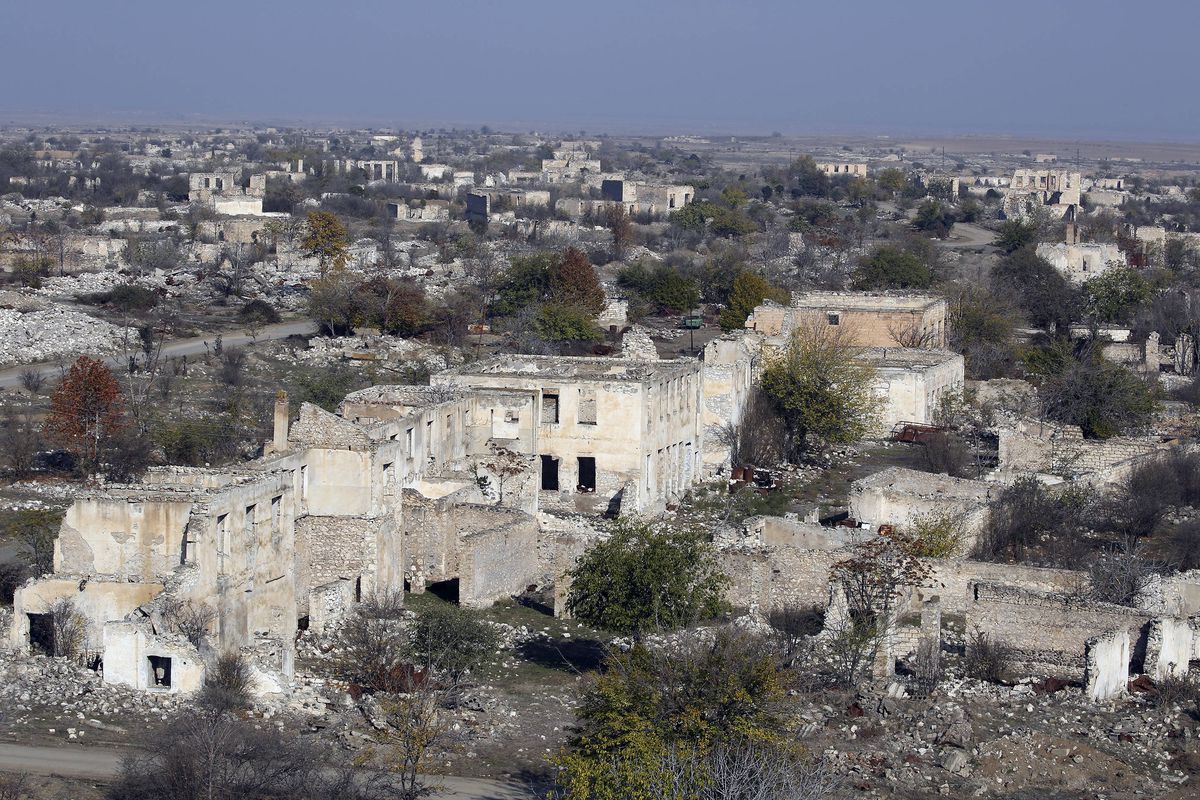 Fără casă de 32 de ani » Cu toate acestea, se luptă cu granzii în Liga Campionilor