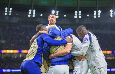 Rivalul lui Drăgușin și-a lăsat „mască” antrenorul: „Dacă mai face asta, să mă ignore cât vrea!”