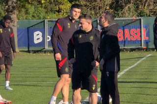 „Ar fi bine să nu subestimăm această echipă” » Antrenorul lui Basel explică ce tactică va aborda cu FCSB + Inside-uri de la elvețieni: vedeta Shaqiri, ca la 20 de ani!