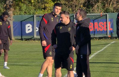 „Ar fi bine să nu subestimăm această echipă” » Antrenorul lui Basel explică ce tactică va aborda cu FCSB + Inside-uri de la elvețieni: vedeta Shaqiri, ca la 20 de ani!