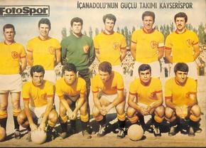 Emeric Ienei, dincolo de legendă » 5 detalii inedite din carieră și viața personală: căsătorit cu o celebră actriță, și-a încheiat cariera de fotbalist la o echipă din Europa
