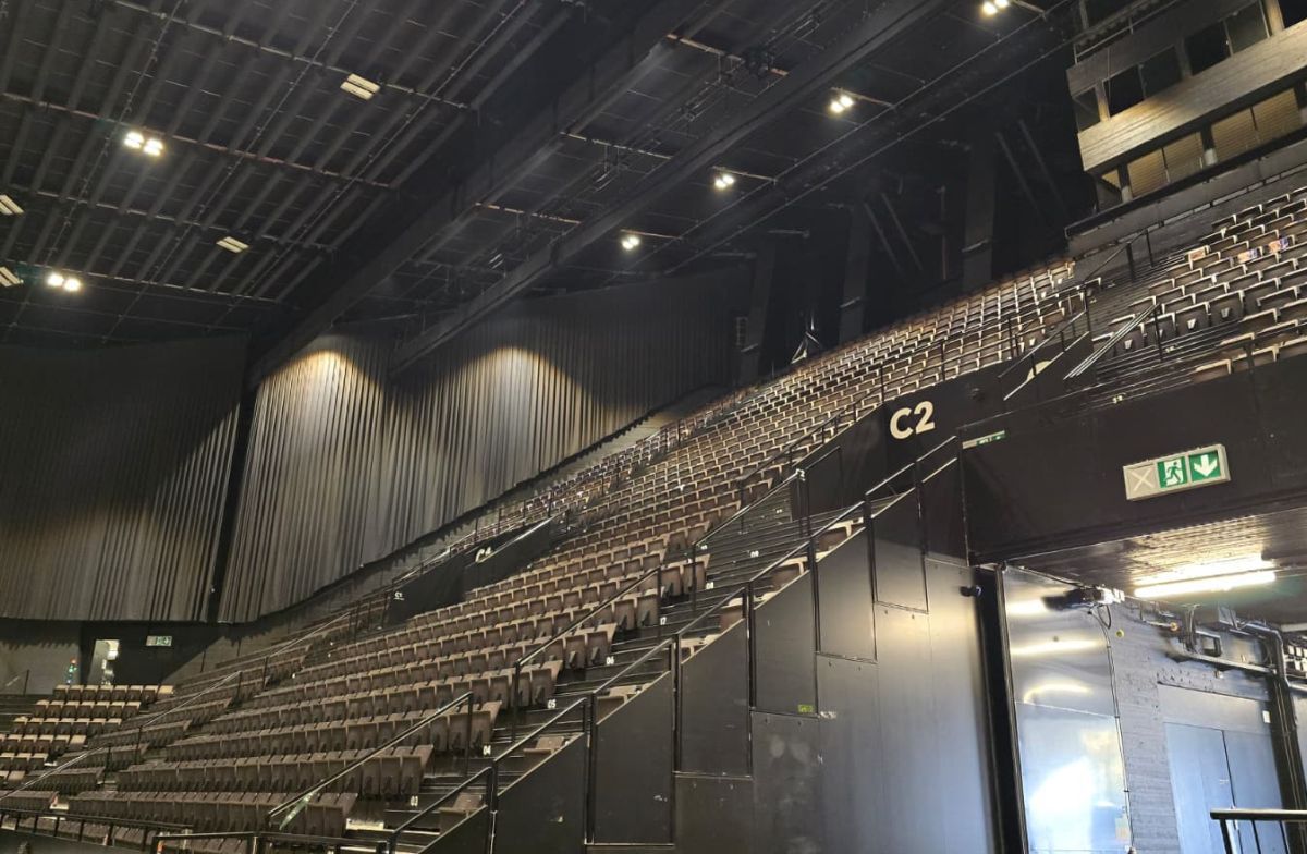 Exact cum ar trebui să fie! Polivalenta din Basel, arena care nu se odihnește niciodată » Turnee finale, concerte și mai nou Eurovision: iată cum arată în interior