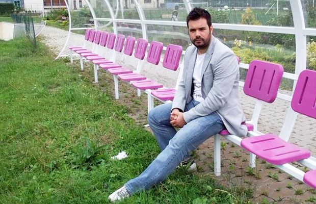 EXCLUSIV // VIDEO Poveste neștiută despre cum s-a irosit o carieră promițătoare: „Eram coechipier cu Sânmărtean și Mutu. Anderlecht venise după mine la București"