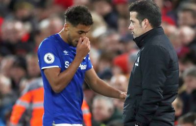 LIVERPOOL - EVERTON 5-2 // Marco Silva, managerul lui Everton, și-a luat adio de la jucători » Se așteaptă să fie demis în această săptămână!