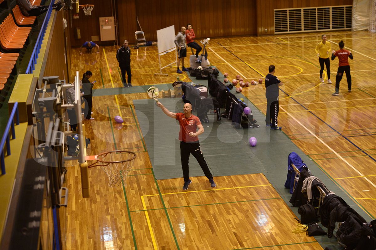 ROMÂNIA - UNGARIA // CORESPONDENȚĂ DIN JAPONIA » EXCLUSIV FOTO&VIDEO Ce făcea Ryde la ultimul antrenament înaintea finalei cu Ungaria