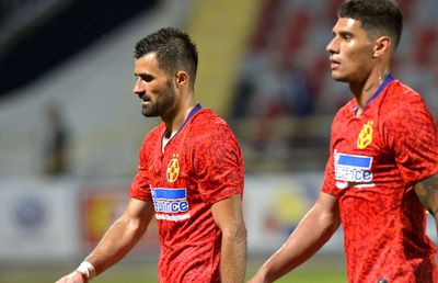 FCSB - GAZ METAN // Valentin Crețu, fotbalistul care l-a „aruncat” pe Cristi Manea pe bancă: „Mai am un singur vis”