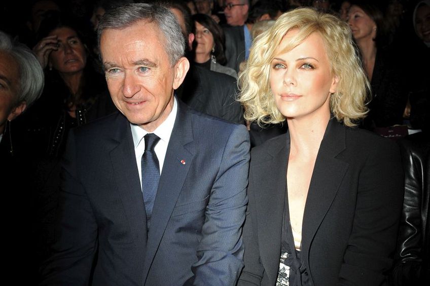 Bernard Arnault este cel mai bogat om al Planetei. Miliardarul francez l-a întrecut pe Jeff Bezos