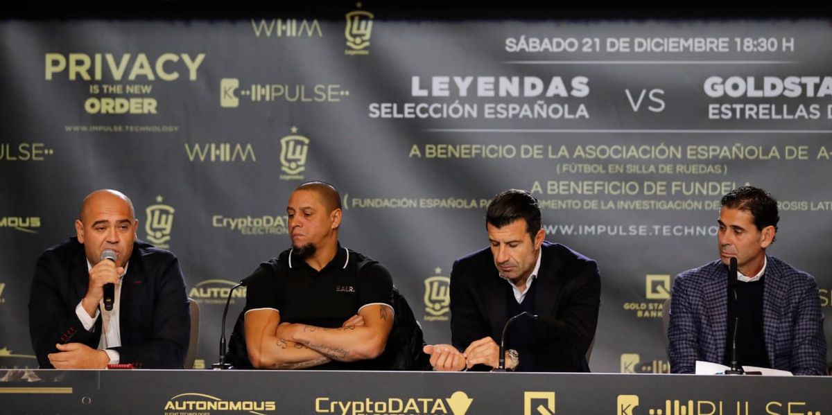 FOTO Meci de gală pe „Wanda Metropolitano”, organizat de agentul român Toni Curea » Olăroiu îi antrenează pe Ronaldinho, Roberto Carlos, Figo, Mutu și Rădoi!