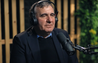 VIDEO. Gică Hagi, amintiri din copilărie: „S-a dus la mama și i-a zis: «Ia-l de aici!». Obiectivul meu? Să trec clasa”