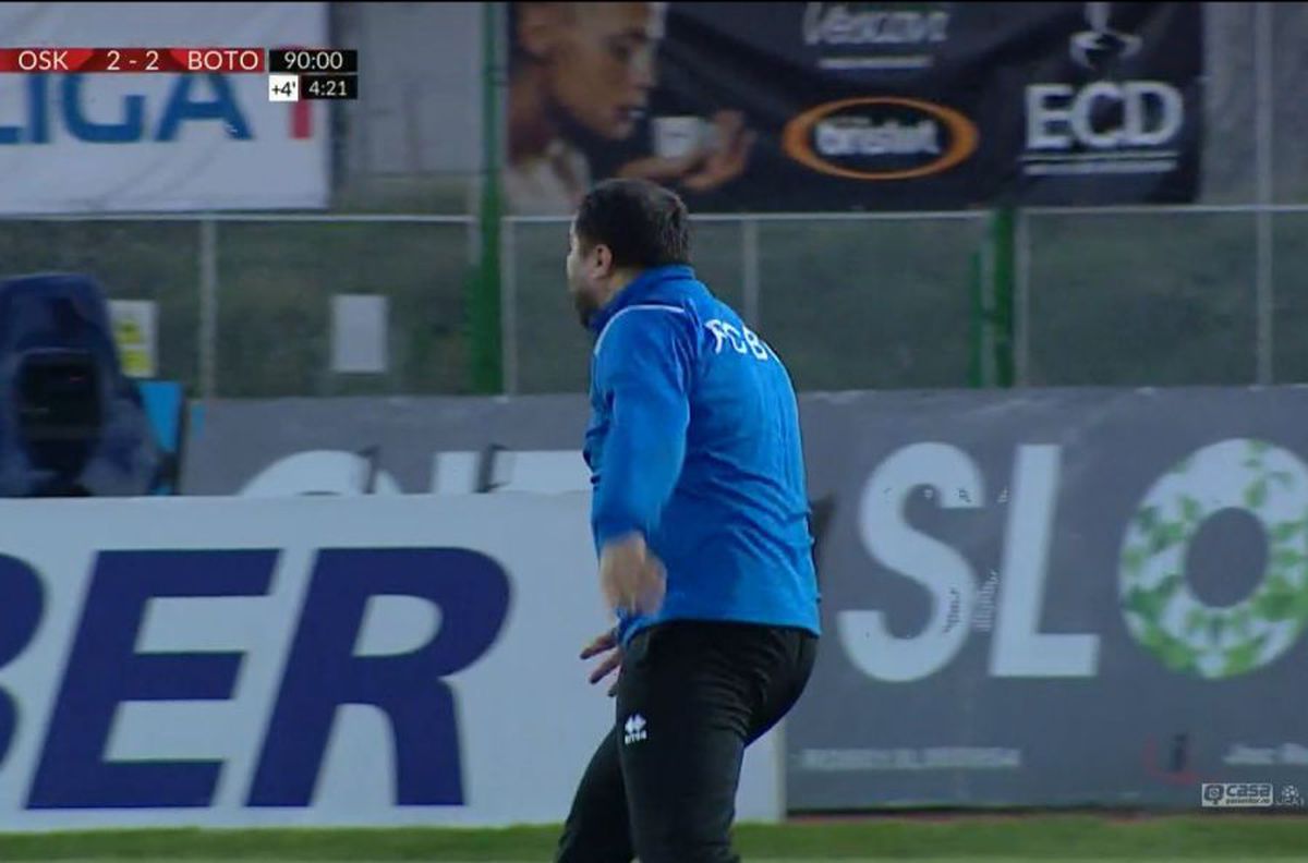 VIDEO + FOTO Scene incredibile la Sf. Gheorghe! Marius Croitoru a făcut o criză de nervi după fluierul final: „Nu eşti antrenor dacă nu iei gol în minutul 94, nu?”