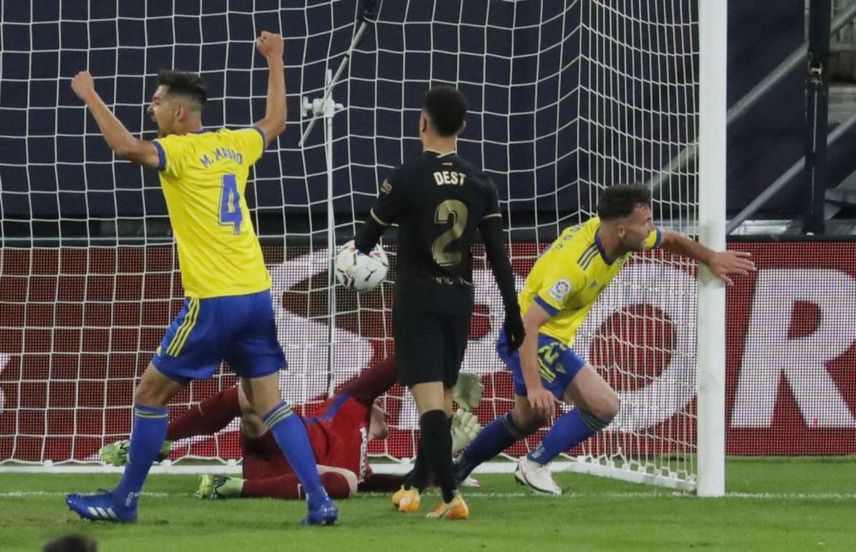 Cadiz - Barcelona 2-1 » Barca, în cădere liberă! 12 puncte de Atletico: „Fără idei, fără soluții”