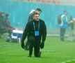 Porumboiu critică arbitrajul pro-FCSB: „Cum să dai penalty, ce arbitru FIFA ești tu? Popescu zici că e un copac care a fost secerat!”