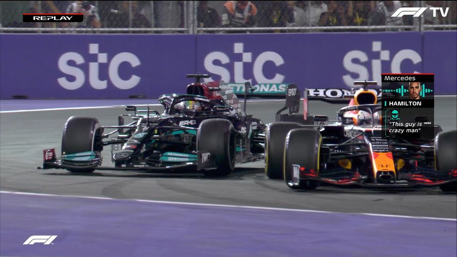 Momentul care l-a făcut pe Hamilton să înjure pe comunicarea radio: „Știu eu motivul pentru steagul roșu!” + L-a făcut „nebun” pe Verstappen