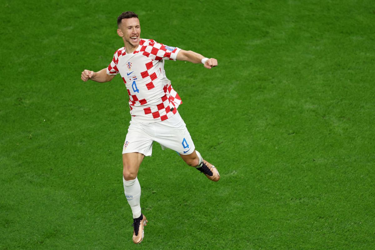 Duckadamović! Croația se califică dramatic în „sferturile” Campionatului Mondial » Portarul a făcut minuni la penalty-uri contra Japoniei
