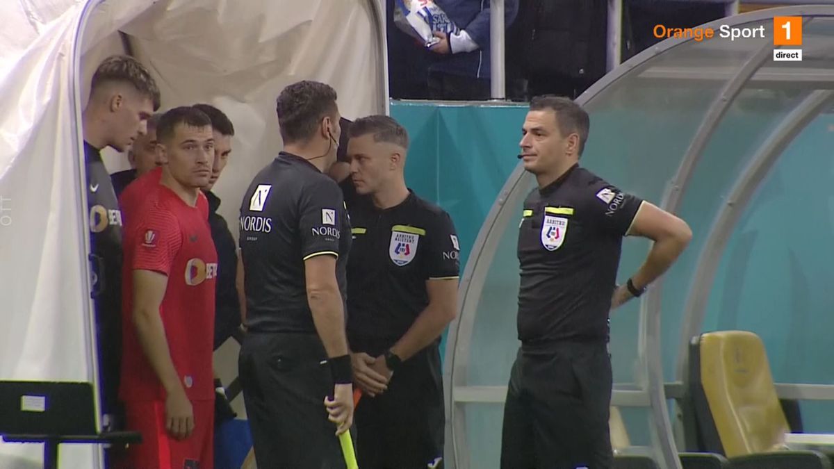 Start întârziat în FCSB - CS Mioveni! De ce au protestat oaspeții » „O rușine!”