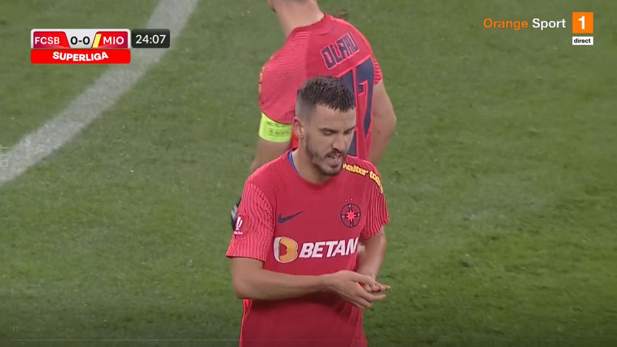 Stupoare pe teren, în FCSB - CS Mioveni » Schimbare la roș-albaștri după 24 de minute: „Antrenorul Gigi Becali a fost inspirat”