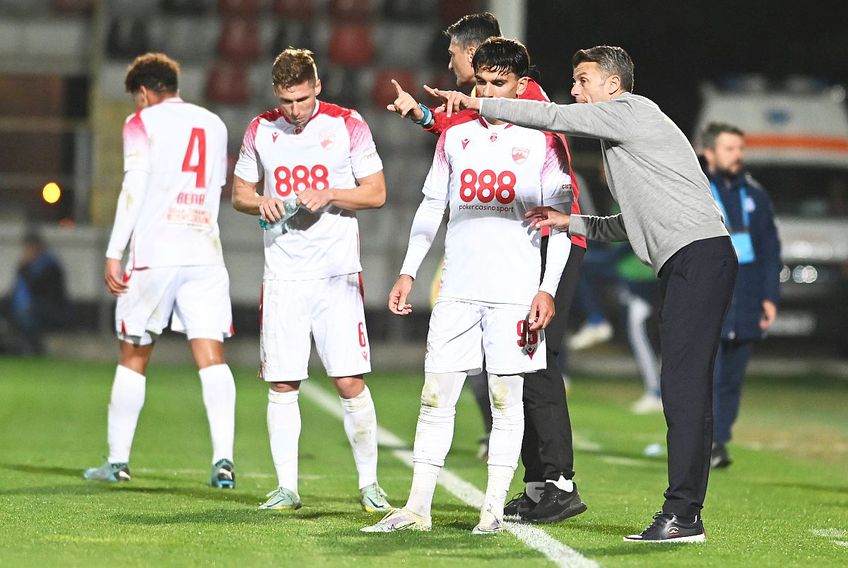 Dinamo are ca obiectiv în acest sezon accederea în play-off-ul de promovare // foto: Imago Images