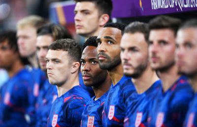 A părăsit cantonamentul Angliei de urgență, după ce hoții i-au jefuit casa în care se aflau logodnica și copiii!