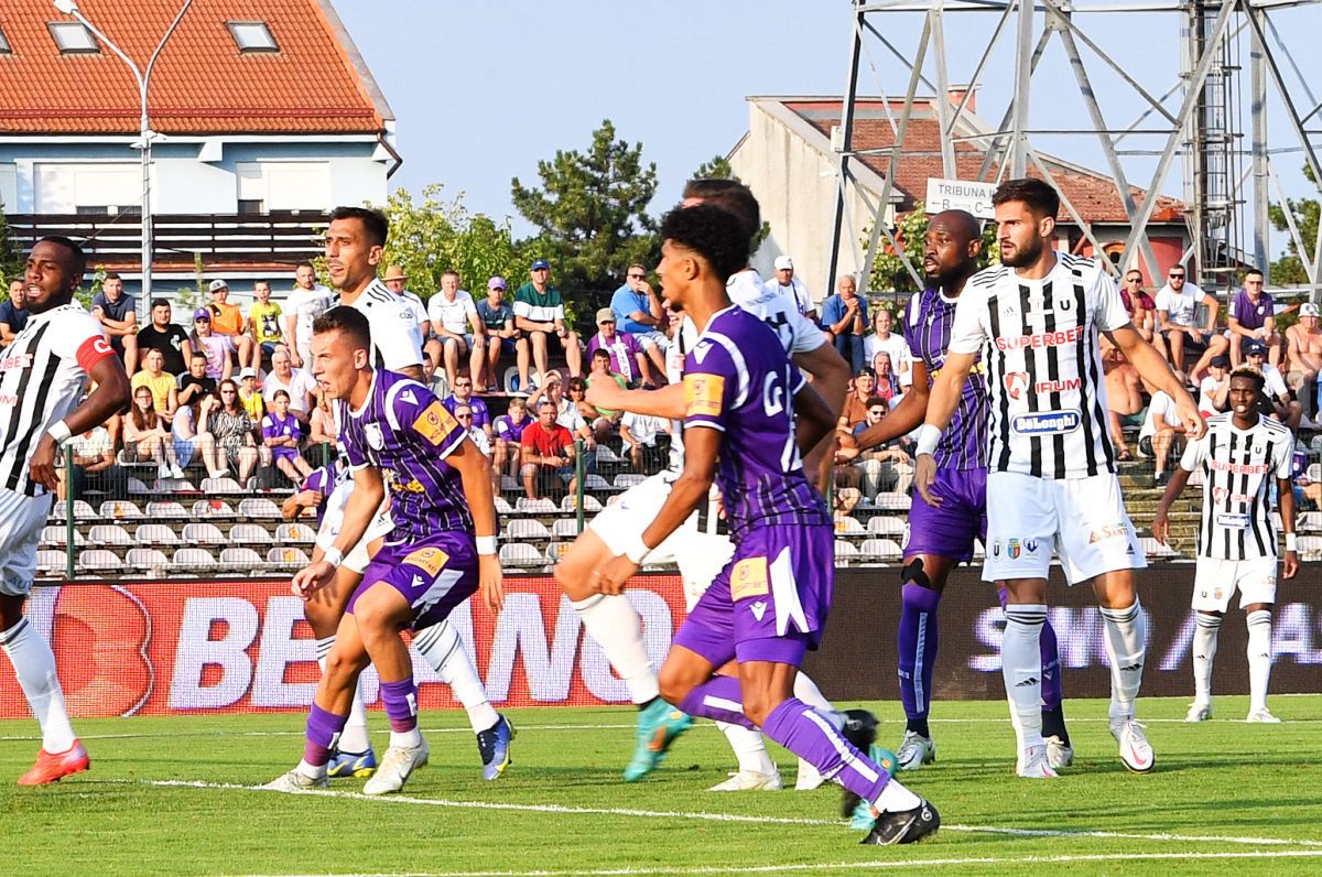 Clubul de tradiție din Superligă e repetent la un capitol esențial » Comparația cu rivalele din provincie e gigantică