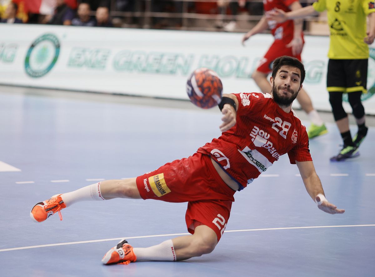 Dinamo a câștigat și returul cu Chambery și merge în faza următoare din EHF European League » O va înfrunta pe CSM Constanța!