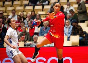 Danemarca - România » Duel pentru locul 1 în grupa Campionatului Mondial de handbal feminin