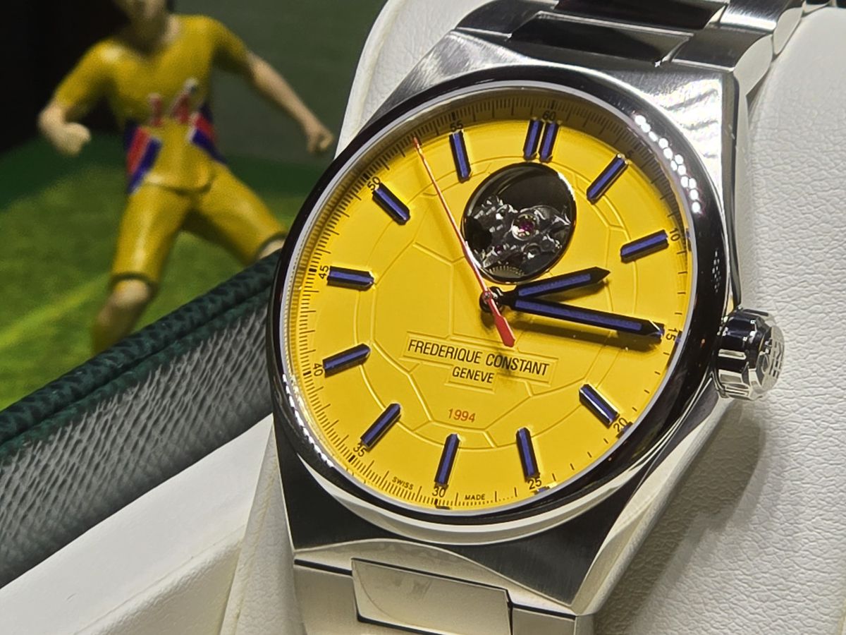 Membrii Generației de Aur au primit ceasuri comemorative » Cum arată și cât costă bijuteria