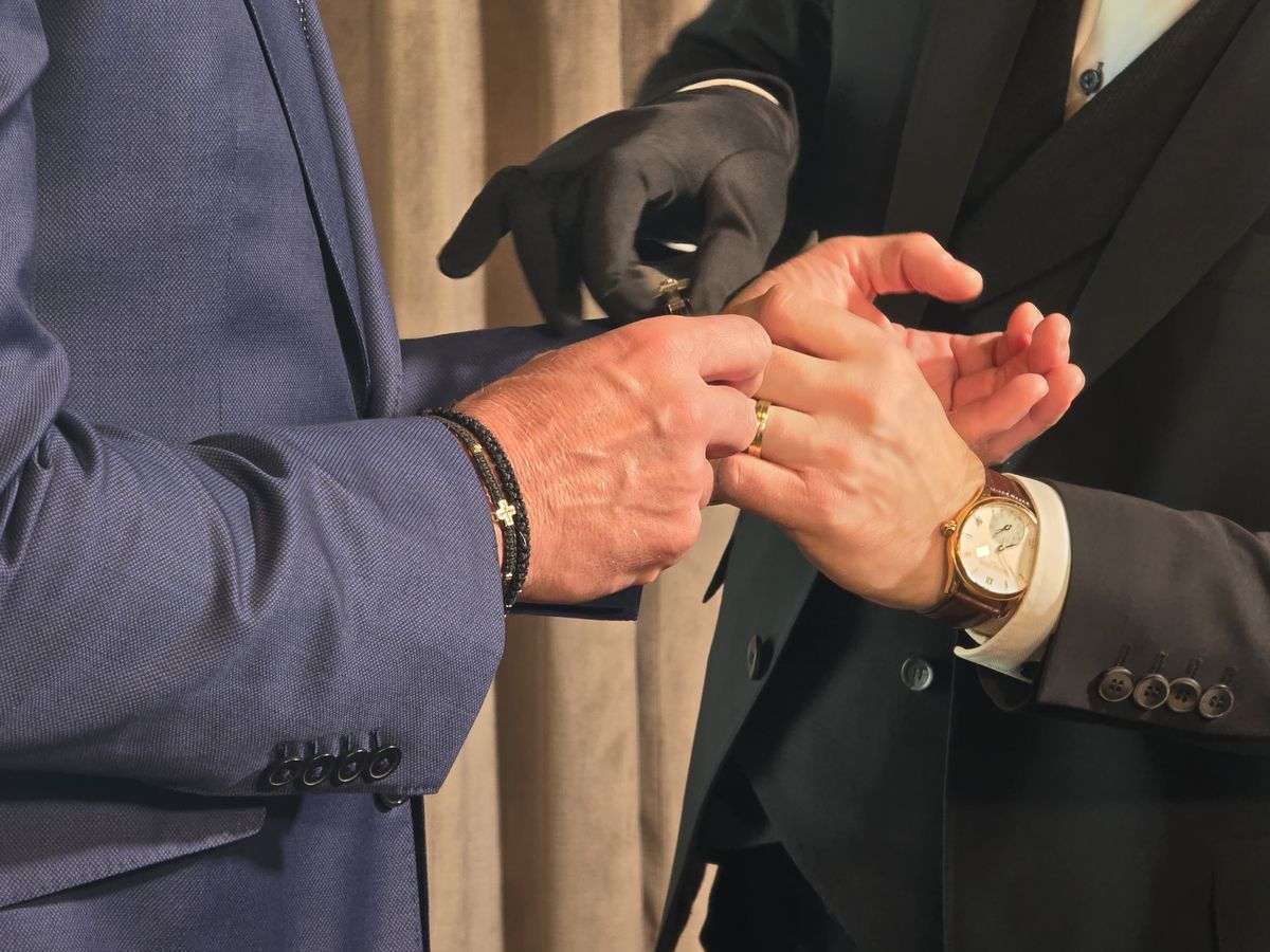 Membrii Generației de Aur au primit ceasuri comemorative » Cum arată și cât costă bijuteria