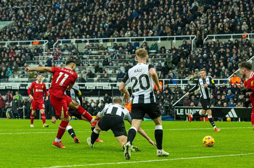 Mo Salah înscrie golul trei al lui Liverpool la Newcastle / Foto:  Imago