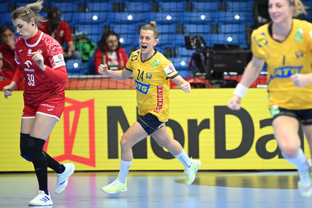 Grupa României a început cu o lecție de handbal: victorie la 8 goluri! Extrema de la Vâlcea a făcut spectacol » Clasamentul actualizat