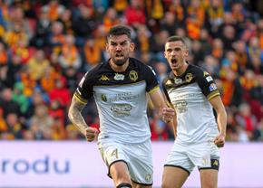 Transfer anunțat înainte de Gloria Buzău - Dinamo » Jucătorul cu meciuri la Sevilla a semnat